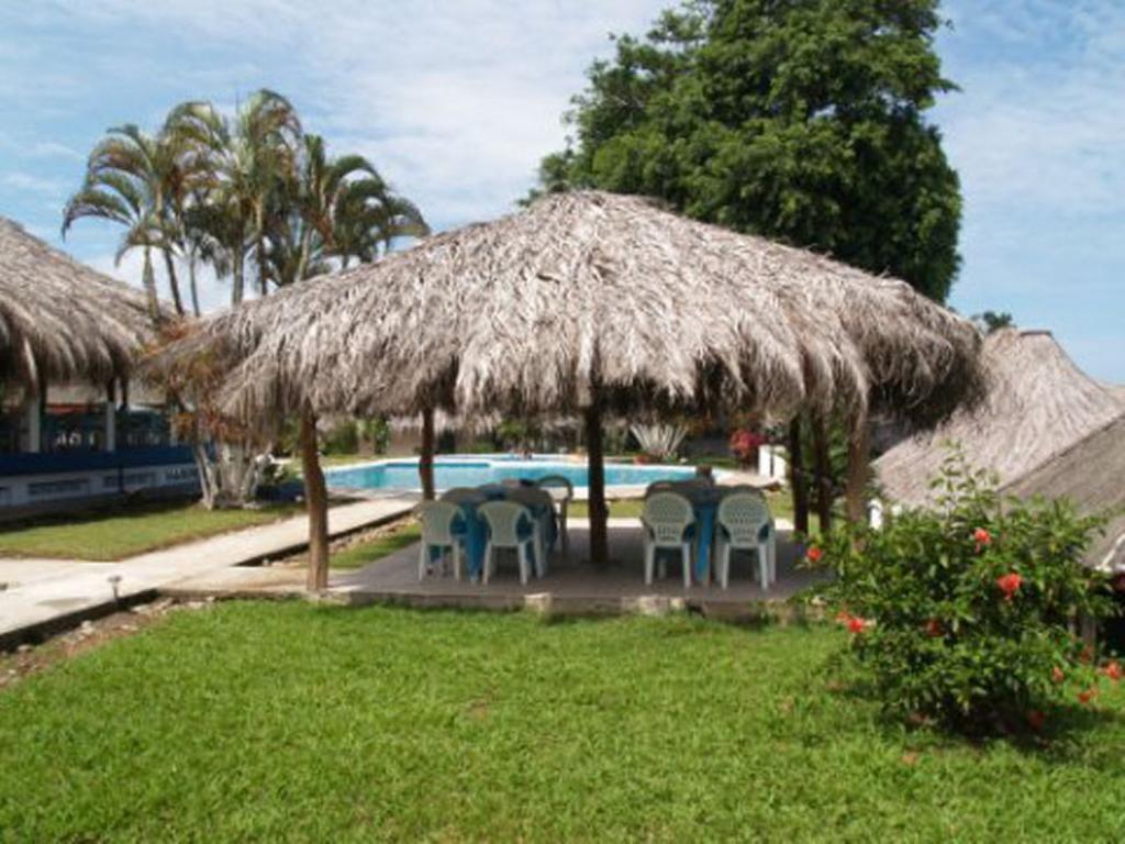 פוארטו לימון Hotel Maribu Caribe מראה חיצוני תמונה